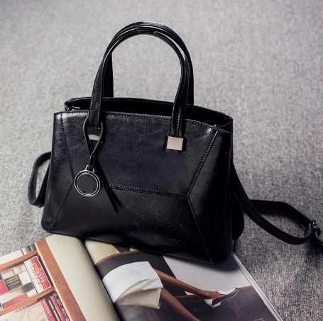 2020 Versatile Handheld Shoulder Crossbody Bag (Leather)