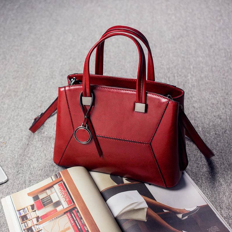 2020 Versatile Handheld Shoulder Crossbody Bag (Leather)