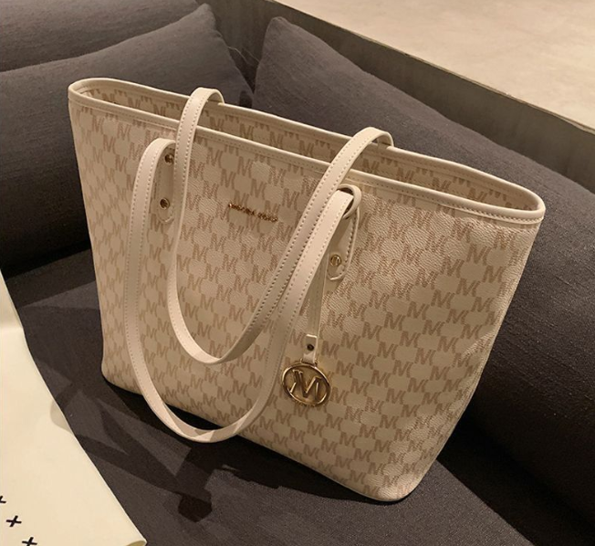 Versatile Large Capacity Shoulder Bag for Women